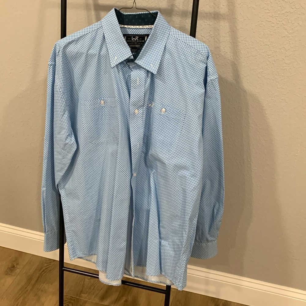 Whiskey Ranch Button /long sleeve